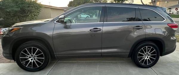 TOYOTA HIGHLANDER-2018