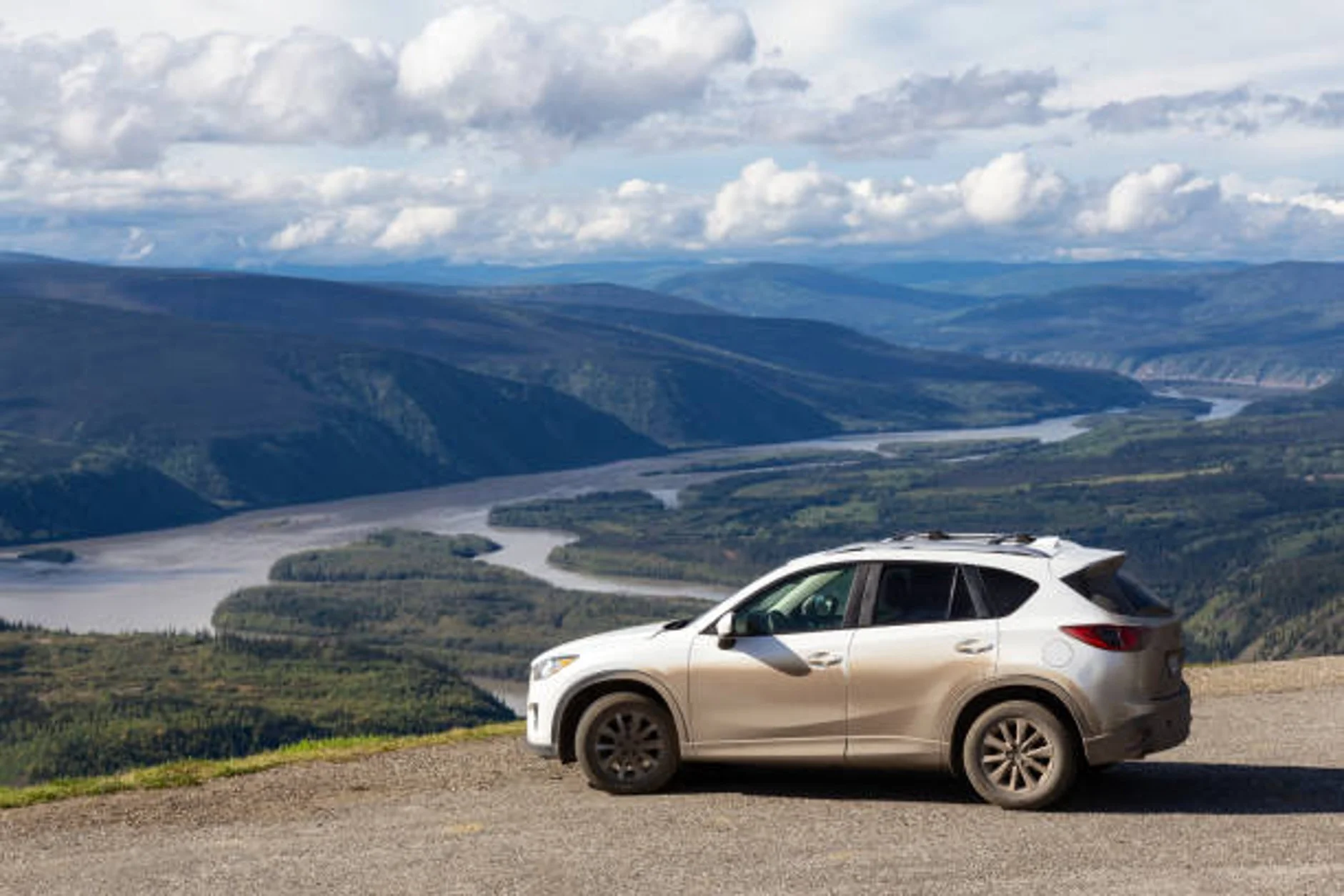 Could Alaska Road Trip Rental Cars Help You Discover Alaska at Your Own Pace?